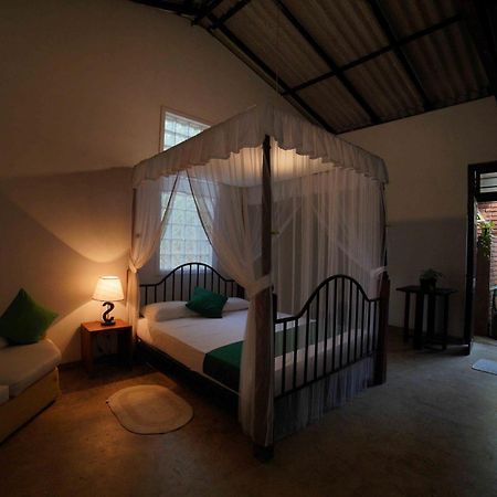 Vihanga Village - Jungle Retreat In 담불라 외부 사진