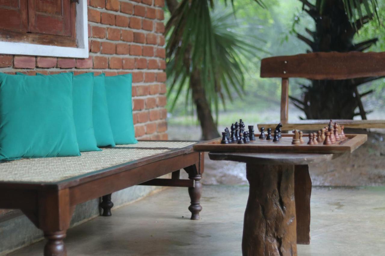 Vihanga Village - Jungle Retreat In 담불라 외부 사진